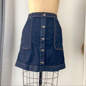 Club Monaco 70s mini skirt size 2